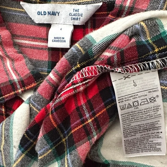 Old Navy Red and White Plaid Button-Down Shirt - Picture 2 of 4
